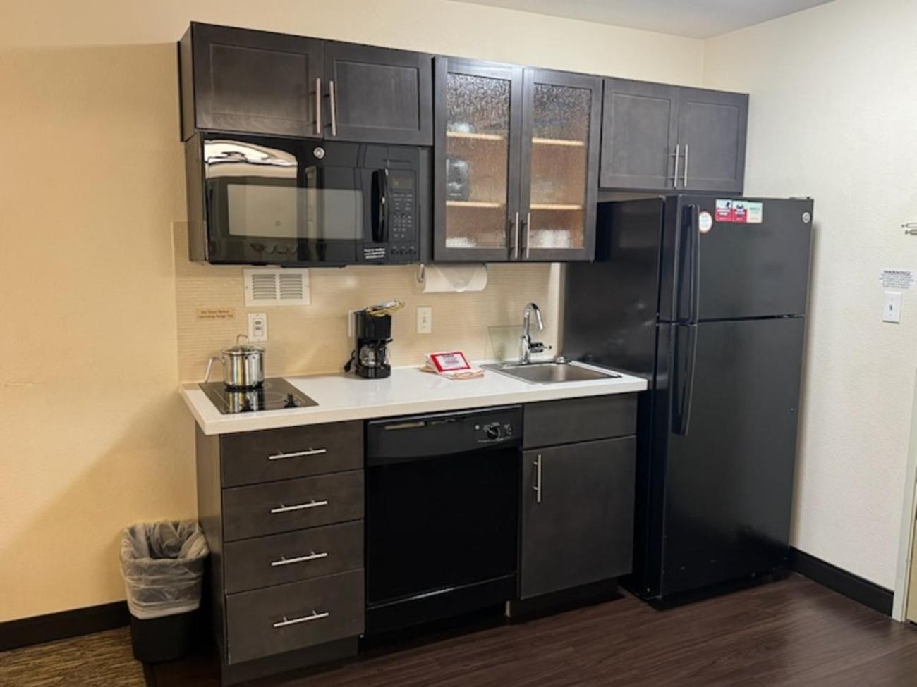 Candlewood Suites Eugene Springfield By Ihg Zewnętrze zdjęcie